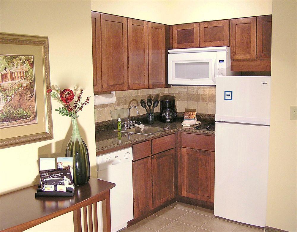 Staybridge Suites Harrisburg-Hershey By Ihg Rom bilde